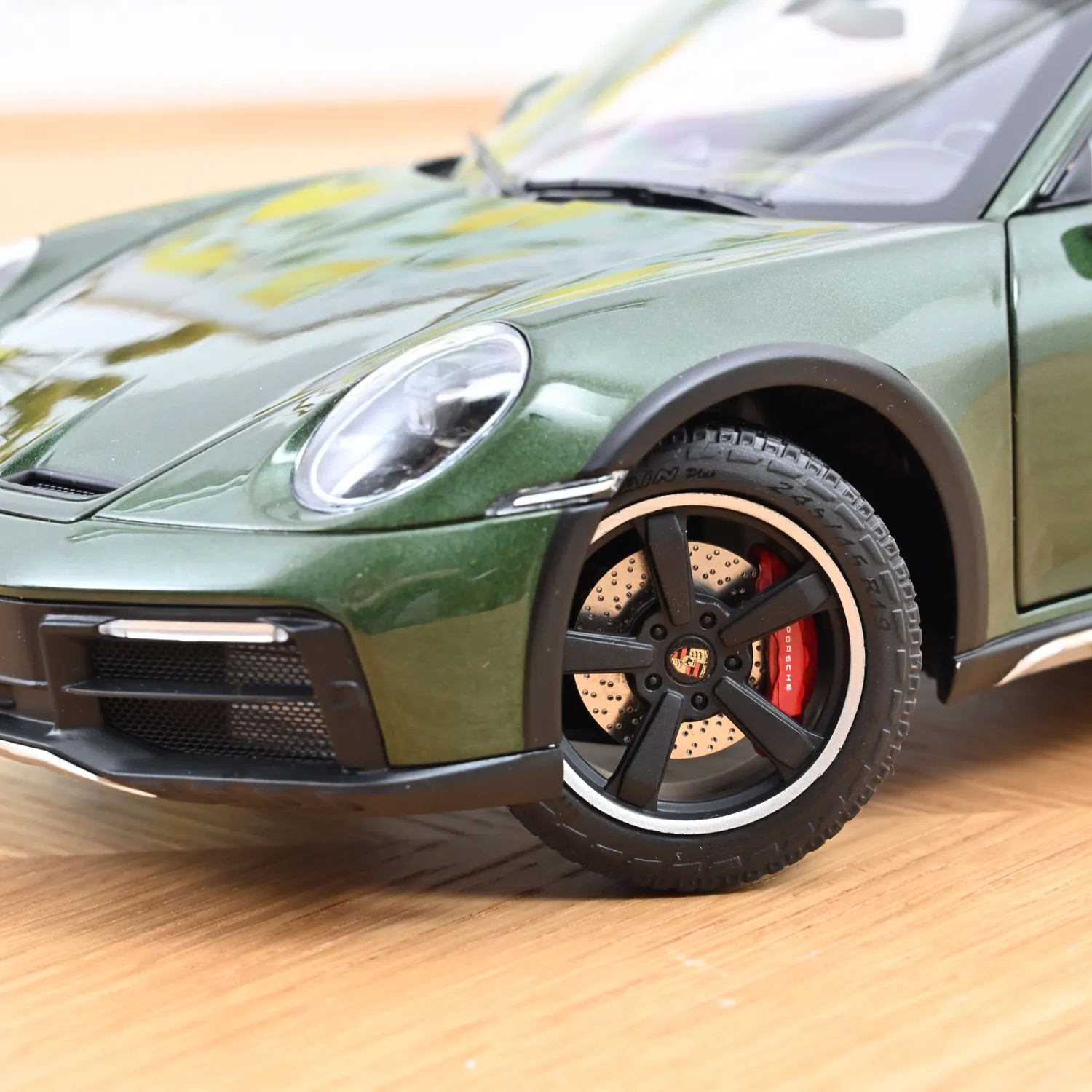 Norev Porsche 911 Dakar 2023 miniature 1/18 vert chêne