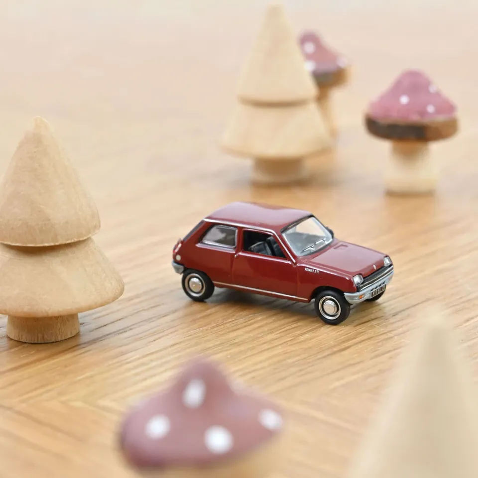 Norev Renault 5 TL 1972 miniature 1/87 rouge