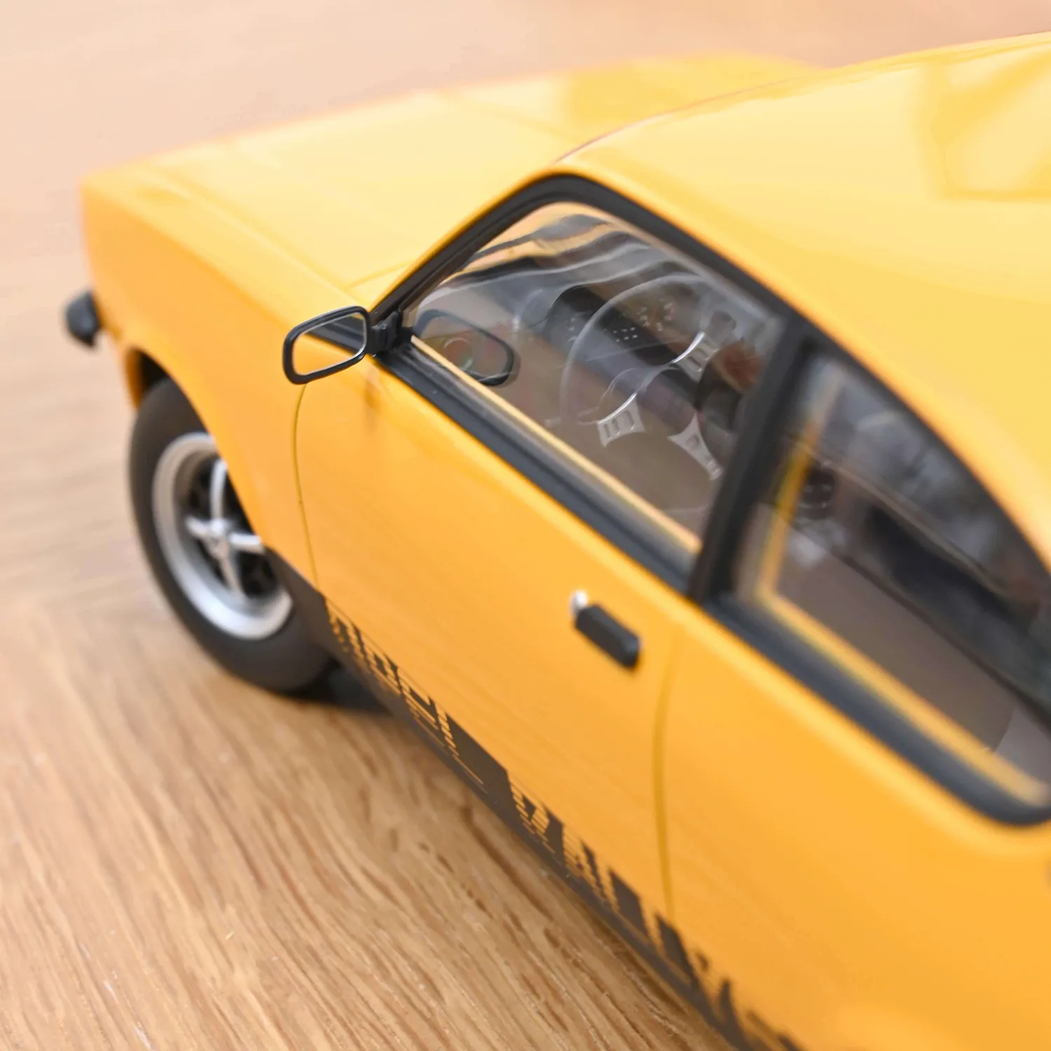 Norev Opel Kadett Rallye 2.0 E 1977 miniature 1/18 ocre