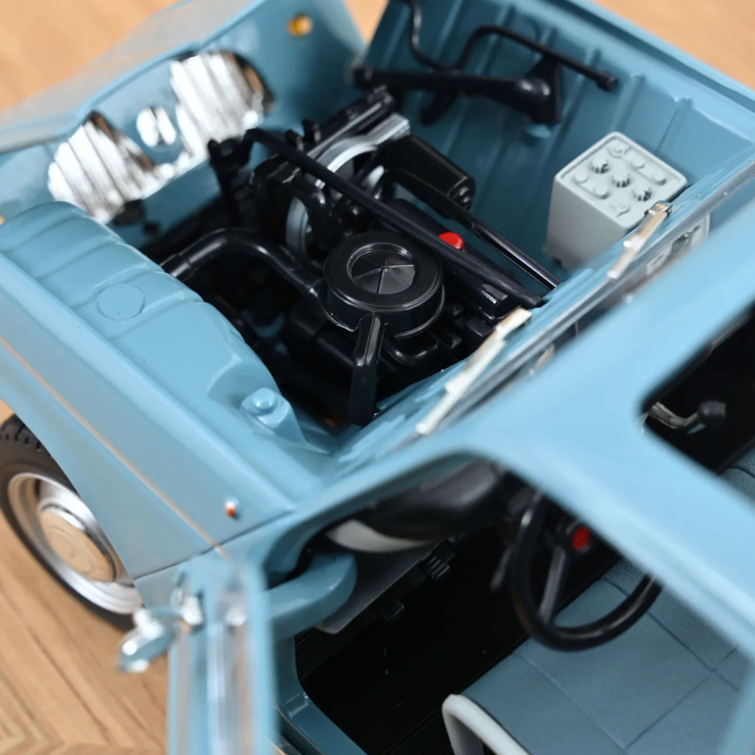 Norev Renault 4L 1966 miniature 1/18 bleu français