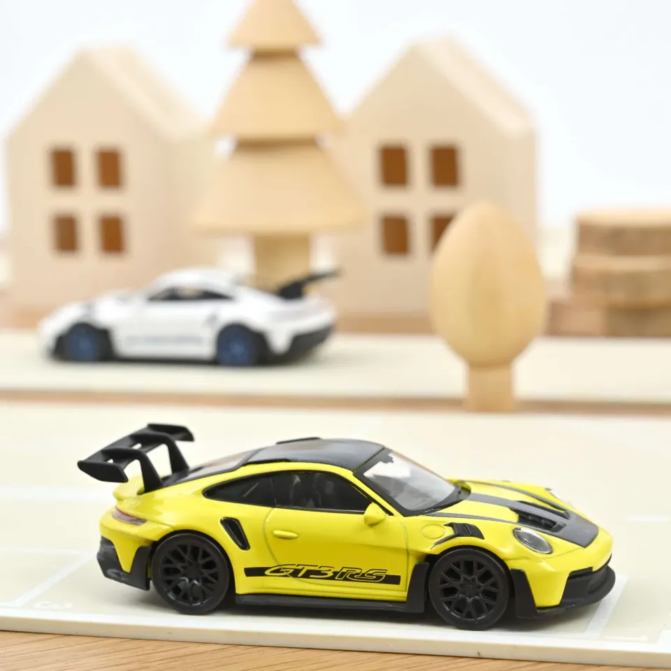Norev Porsche 911 GT3 RS 2022 Jet-car 1/43 jaune noir