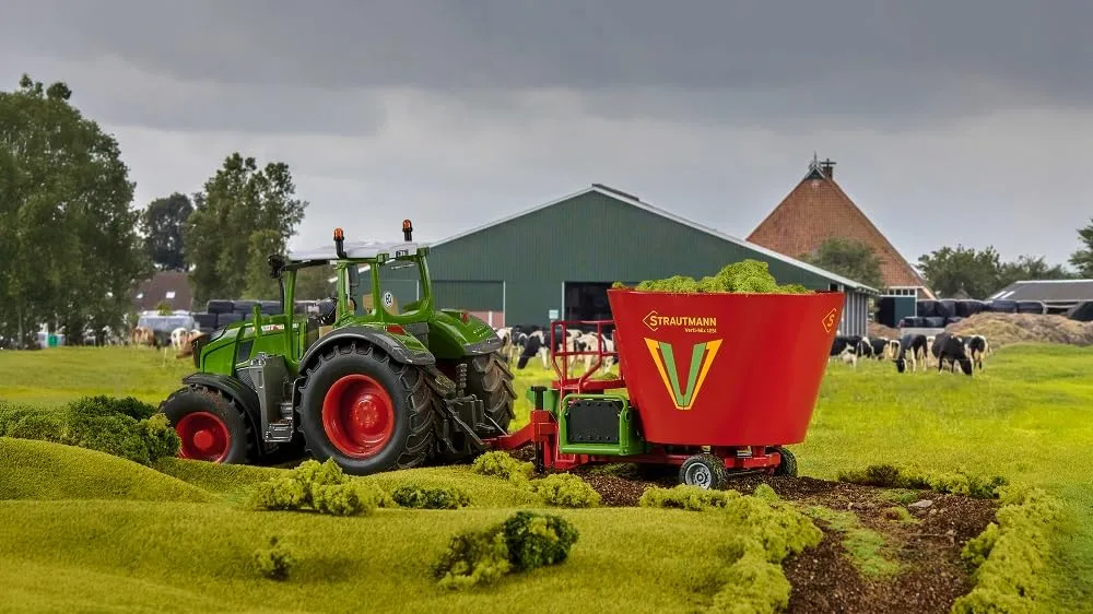 SIKU Farmer 2450 mélangeuse agricole rouge métal