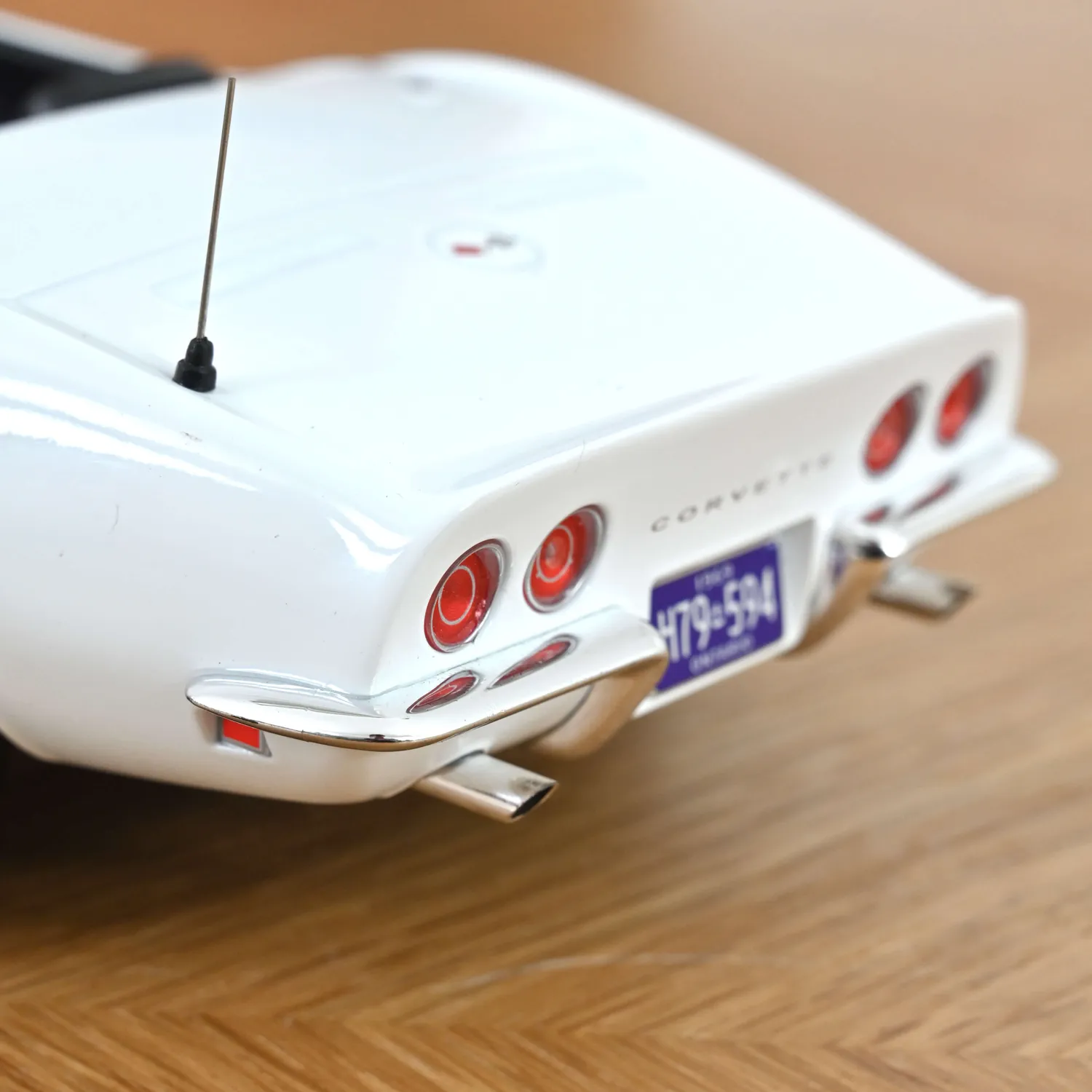 Norev Chevrolet Corvette C3 miniature 1/18 1969 Can Am blanc