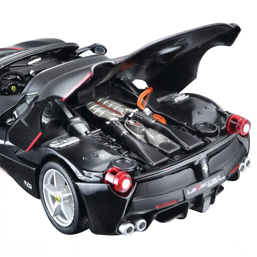 Maisto Ferrari Aperta kit voiture miniature à monter noire 1/24