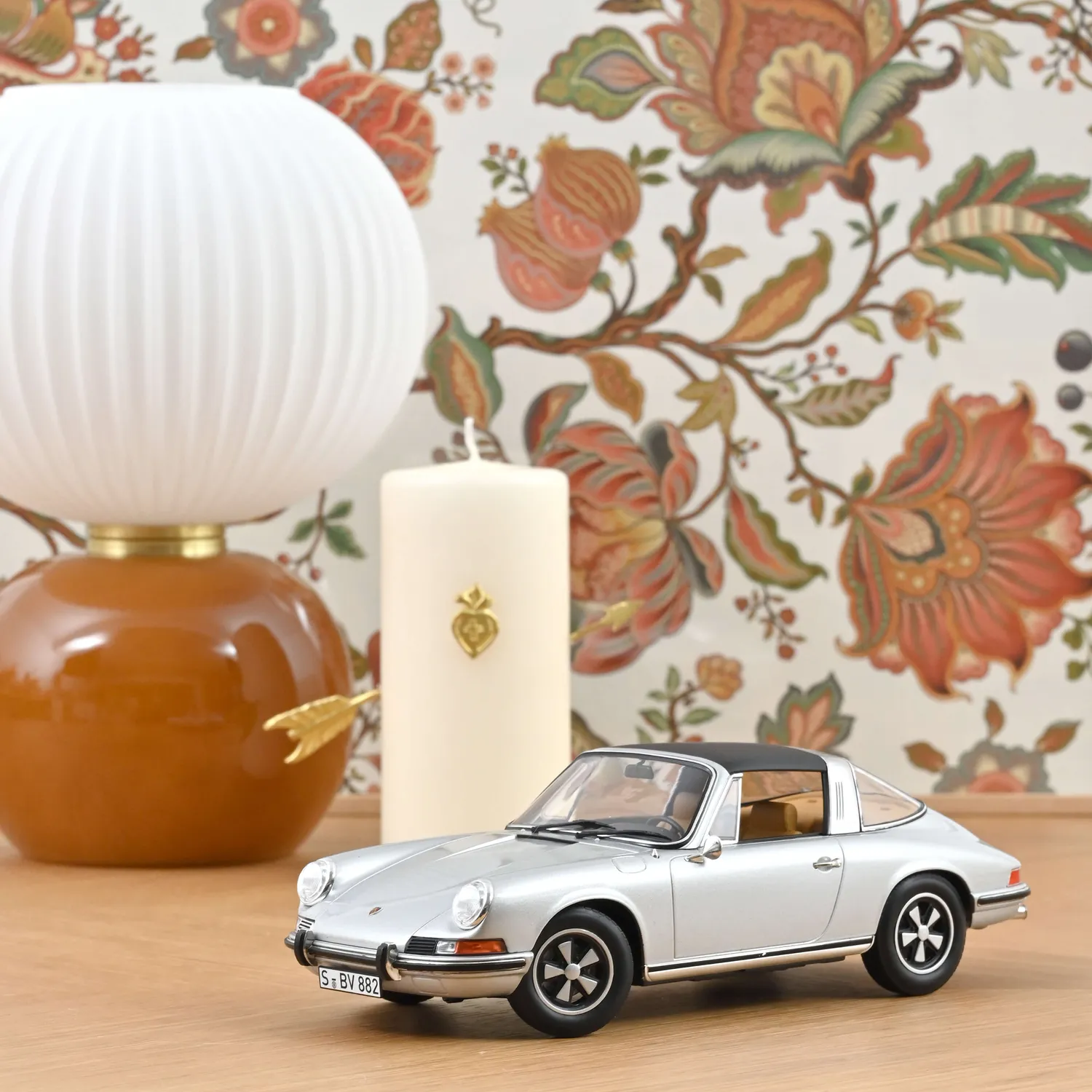 Norev Porsche 911 E Targa 1969 miniature argent 1/18 400pcs