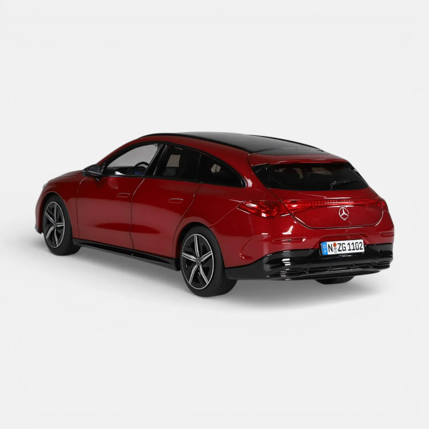 NZG Mercedes CLA Shooting Brake miniature 1:18 blanc