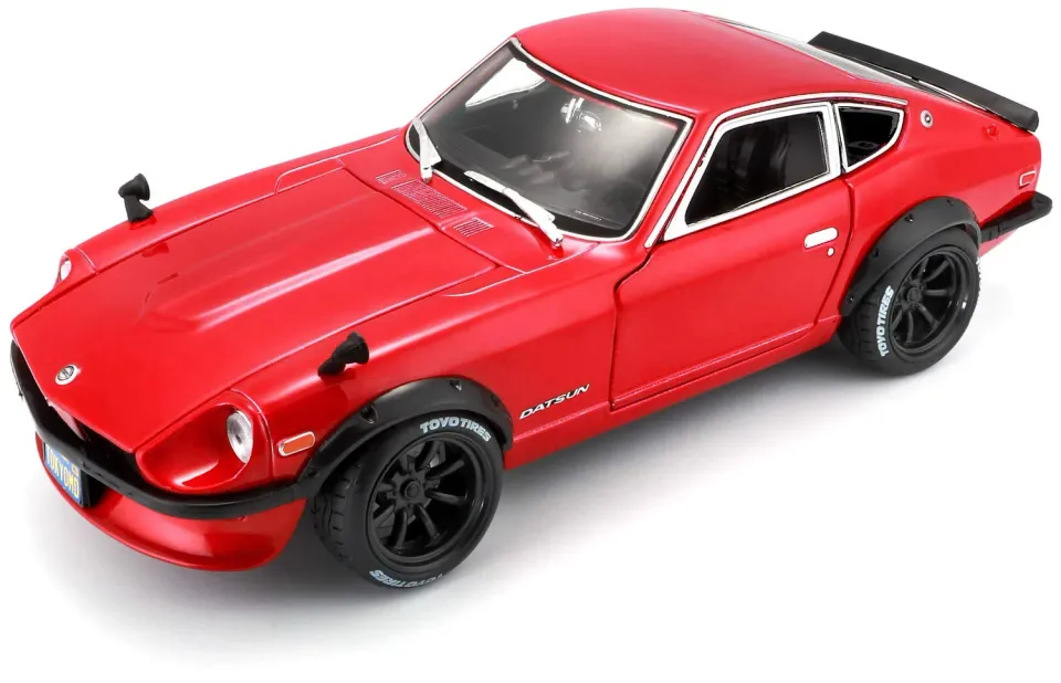 Maisto Datsun 240Z 1971 M32611 voiture miniature 1/18 rouge