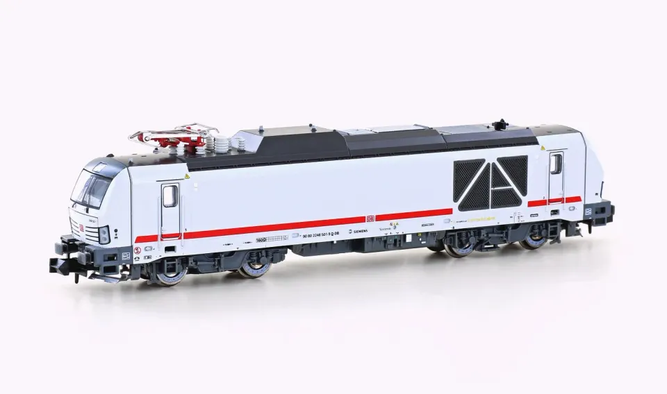 MINIS Vectron 248 DM locomotive bi-mode sonore IC