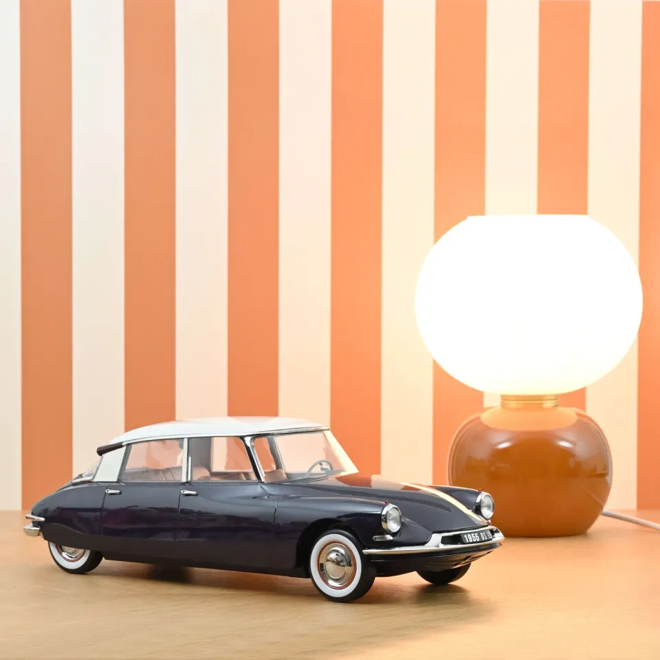 Norev Citroën DS 19 1955 miniature 1/12 aubergine