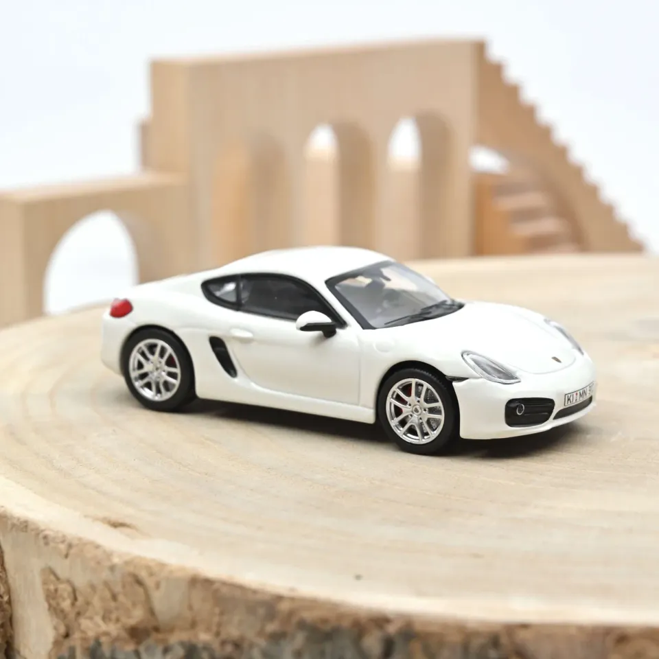 Norev Porsche Cayman S 2013 voiture miniature 1/43 blanc