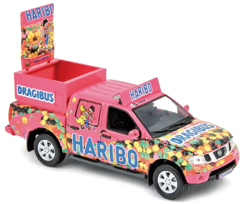 Norev Nissan Navara 2009 voiture miniature 1/43 Haribo Tour de France
