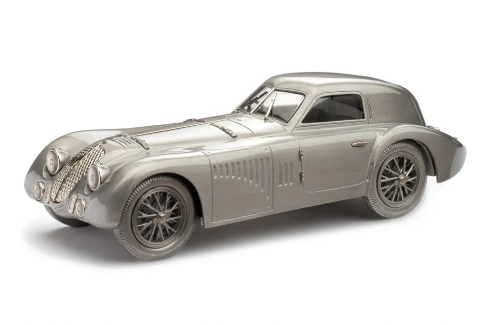 Alfa Romeo 8C 2900 B Speciale Le Mans miniature 1/31 argent rouge