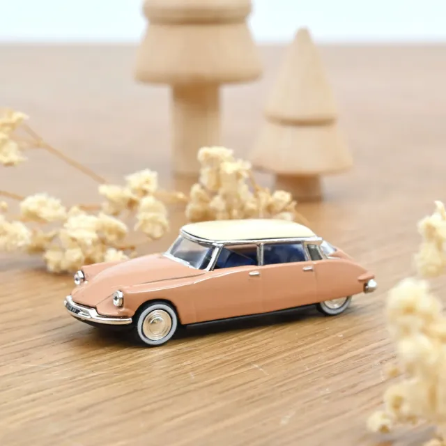 Norev Citroën DS 19 1959 voiture miniature 1/87 écaille blonde toit blanc