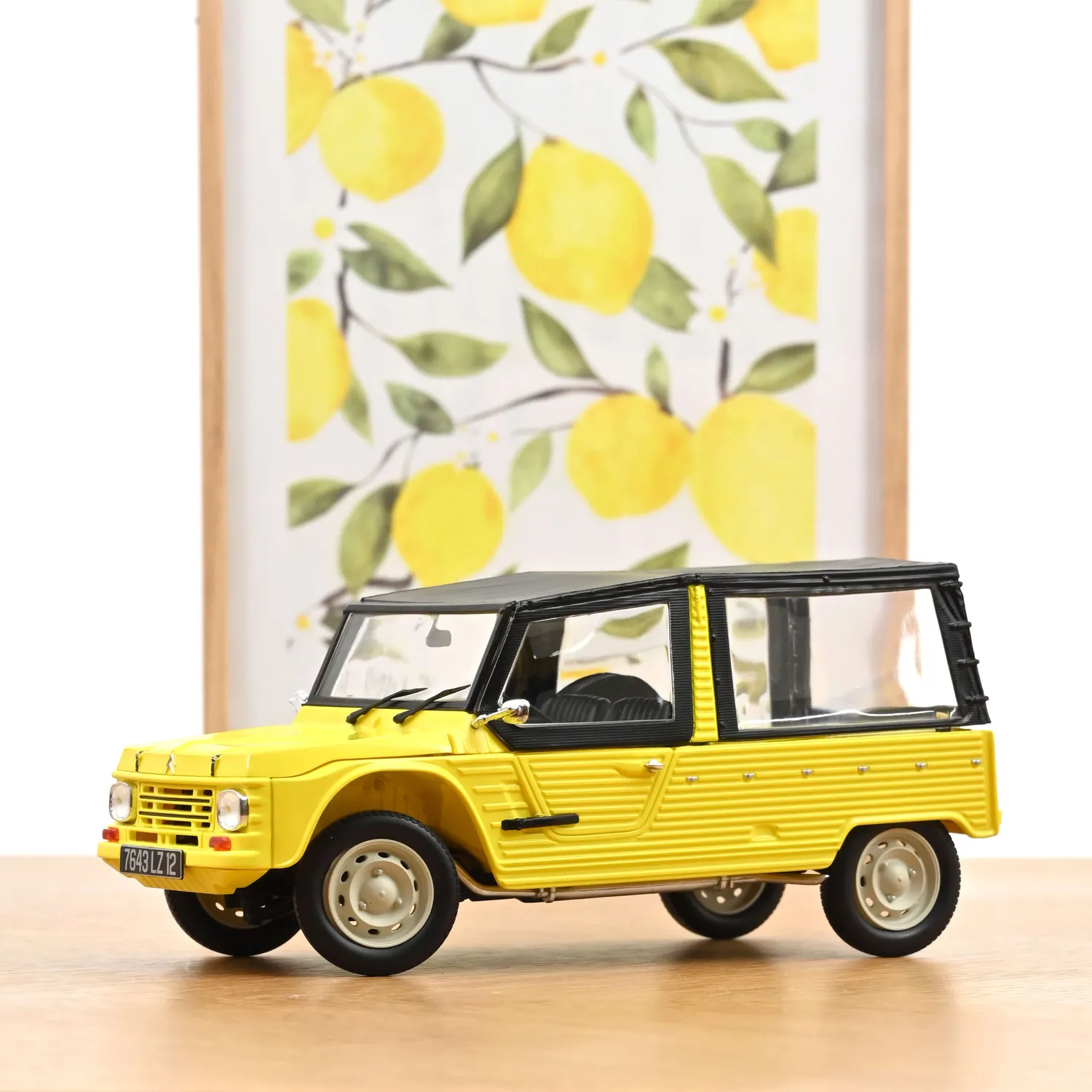 Norev Citroen Mehari 1983 voiture miniature 1/18 jaune