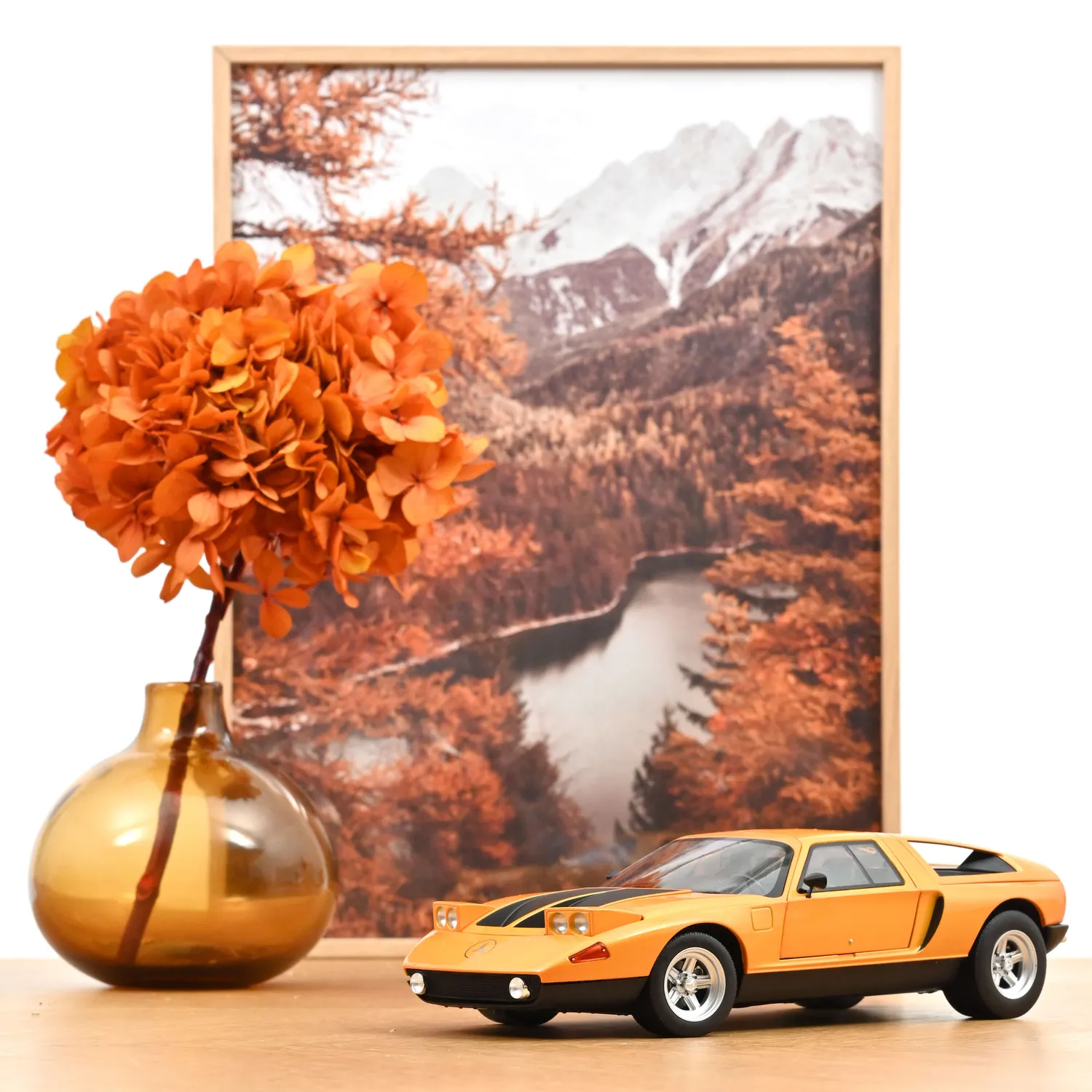 Norev Mercedes C111-II 1970 miniature 1/18 orange métal