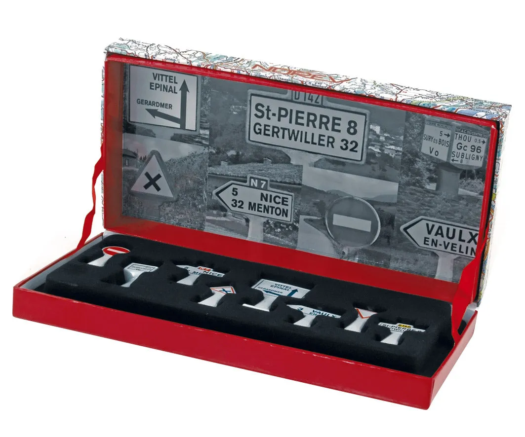 Norev boîte 8 panneaux signalisation accessoire 1/43