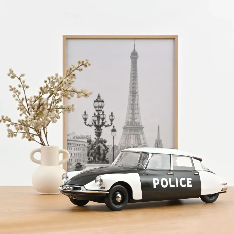 Norev Citroën ID 19 1959 Police miniature 1/12 150 pcs