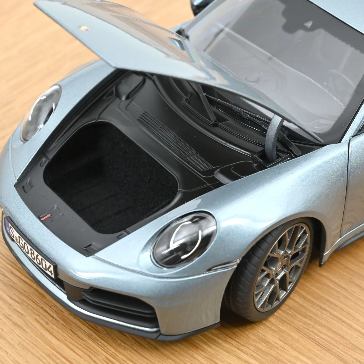 Norev Porsche 911 Carrera 2025 964 miniature 1/18 gris polaire