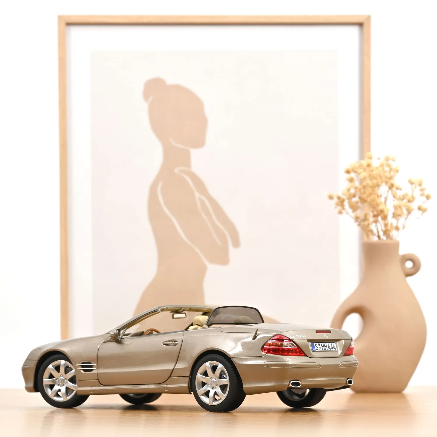Norev Mercedes SL 500 2003 miniature 1/18 beige travertin