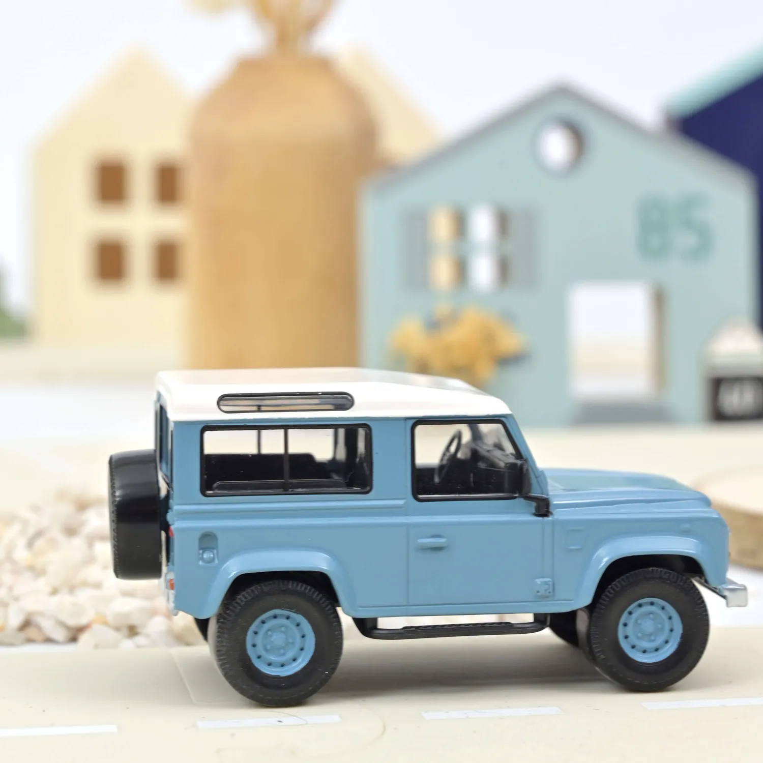 Norev Land Rover Defender 1995 Jet-car 1/43 bleu jouet