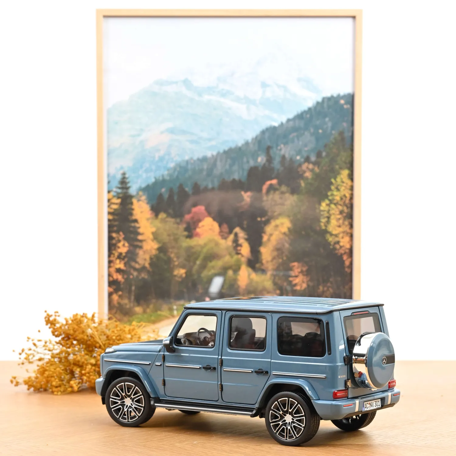 Norev Mercedes Classe G 2024 miniature 1/18 Bleu Vintage