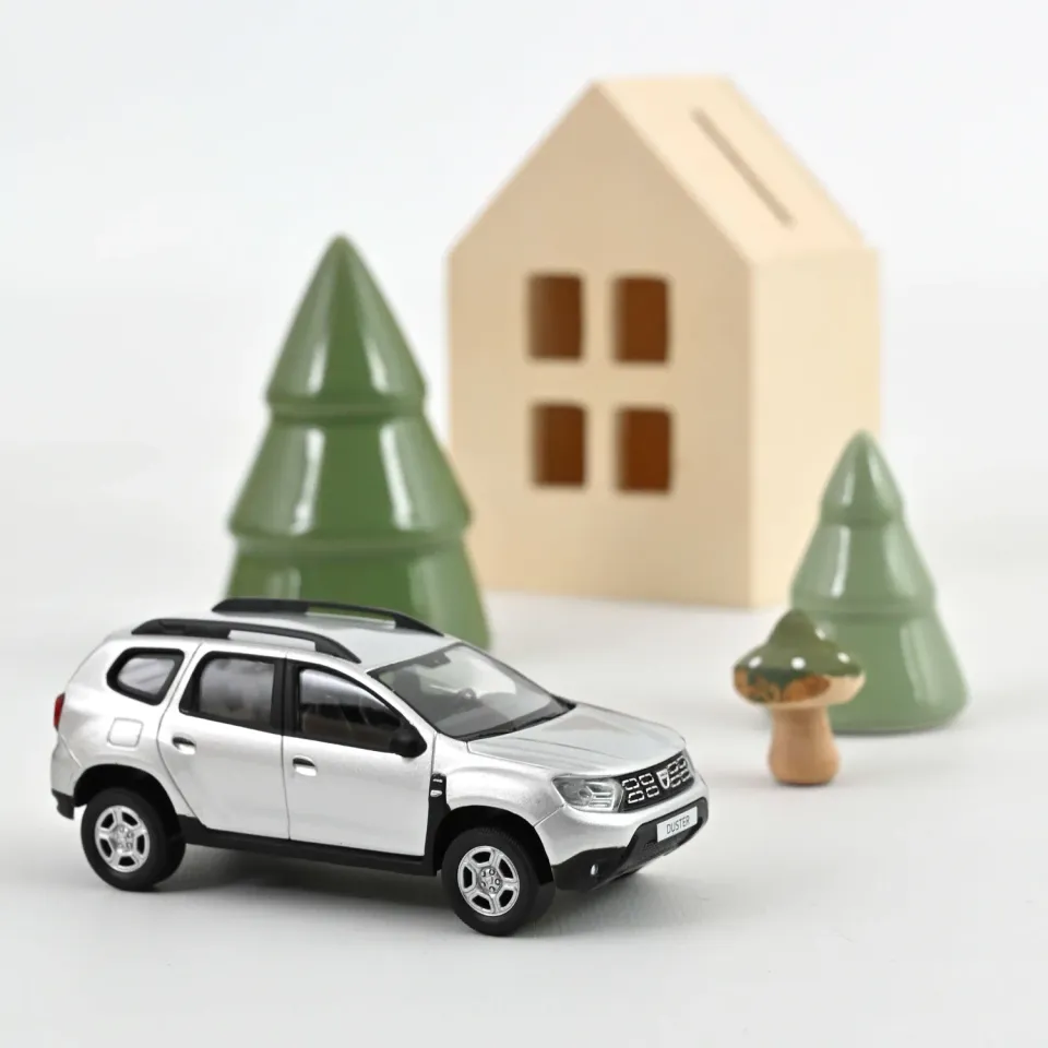 Norev Dacia Duster 2021 voiture miniature 1/43 gris Highland