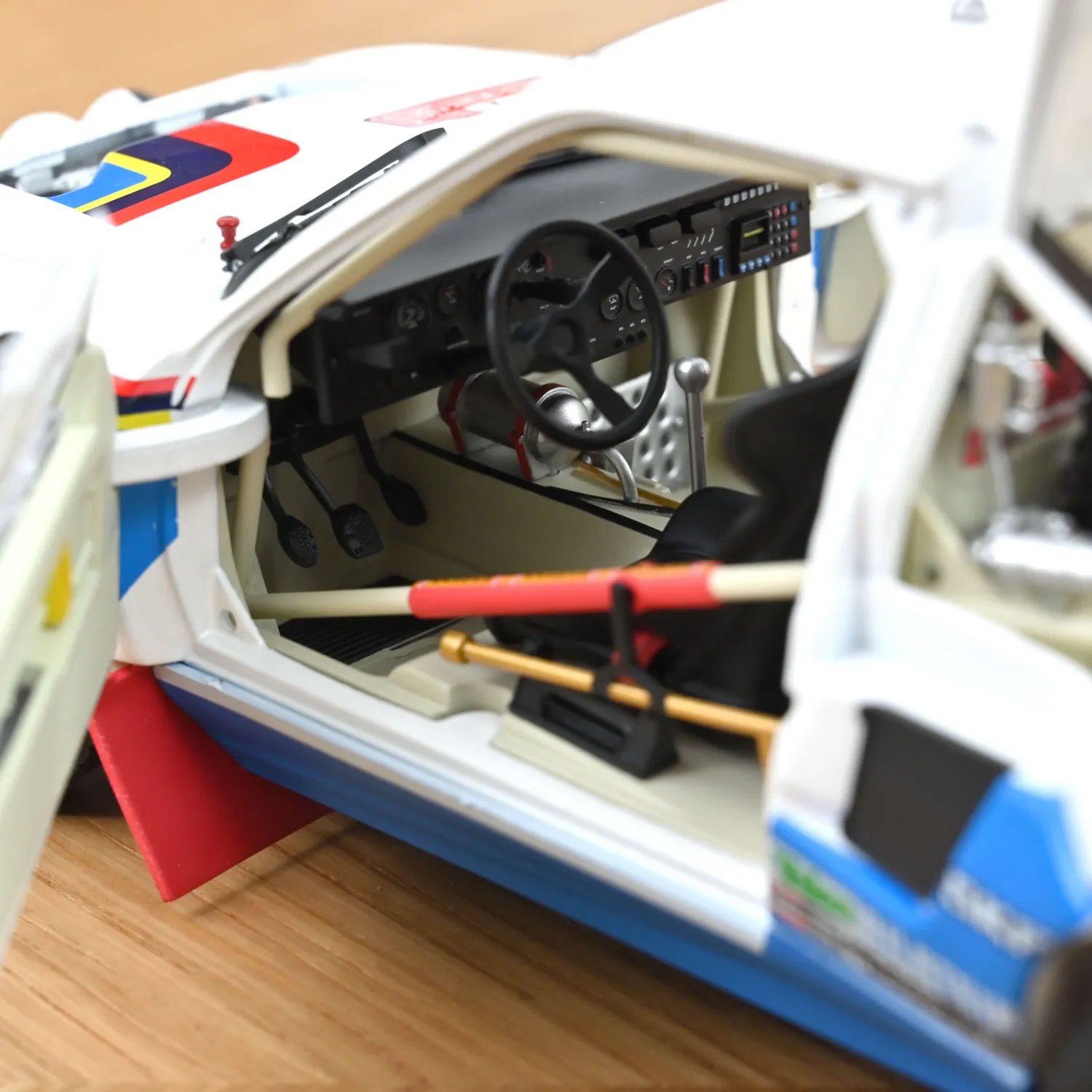 Norev Peugeot 205 T16 voiture miniature 1/18 Monte-Carlo