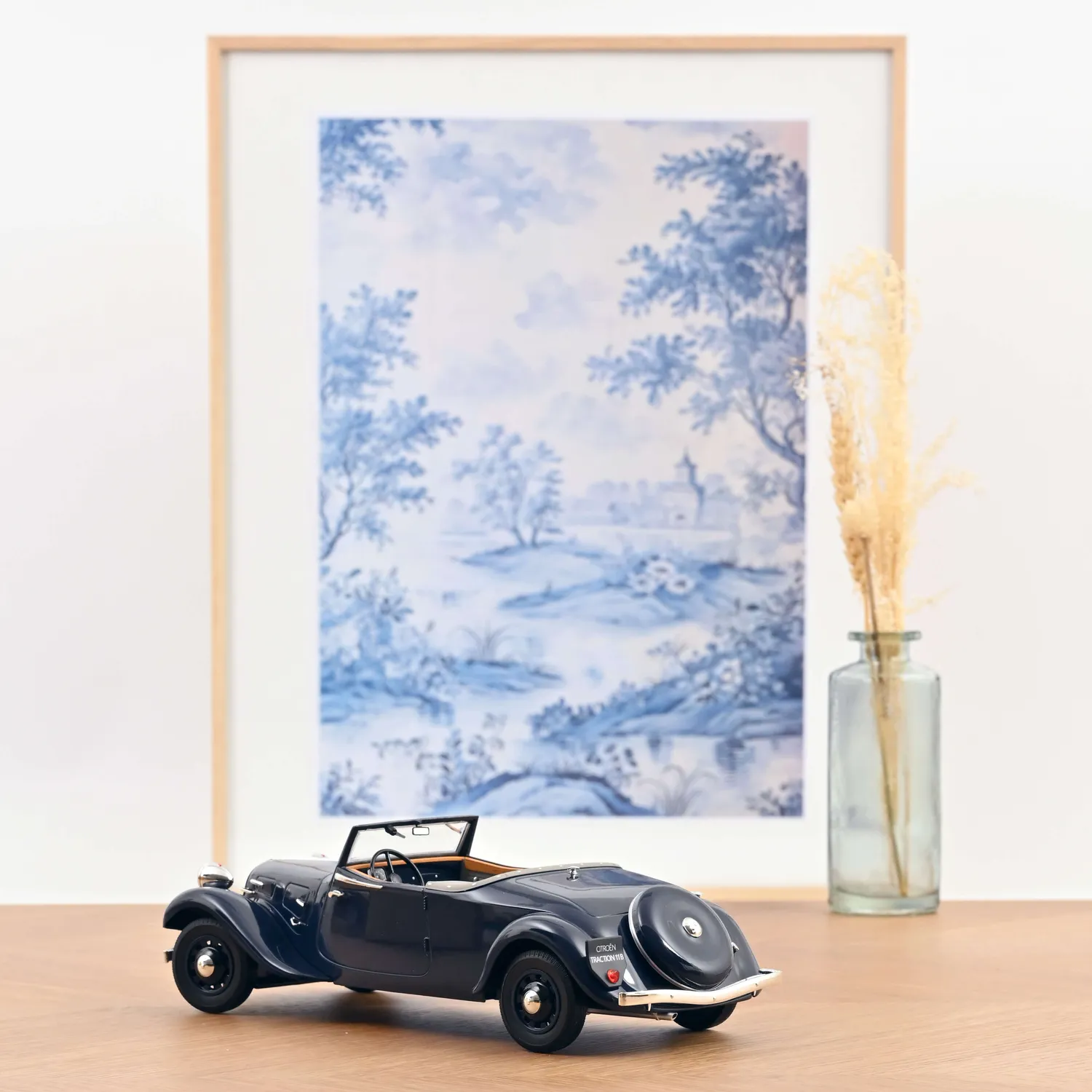 Norev Citroën Traction Cabriolet 1938 voiture miniature 1/18 bleu foncé