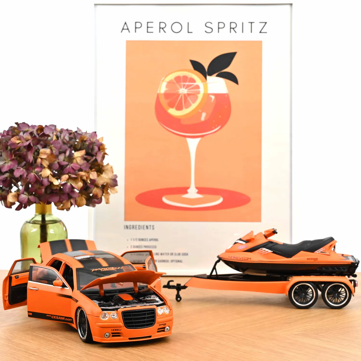 Norev Chrysler 300C Parotech + Jet Ski miniature 1/18 orange/noir
