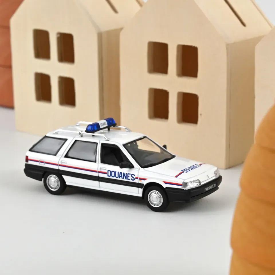 Norev Renault 21 Nevada 1993 Douanes miniature 1/43 youngtimer