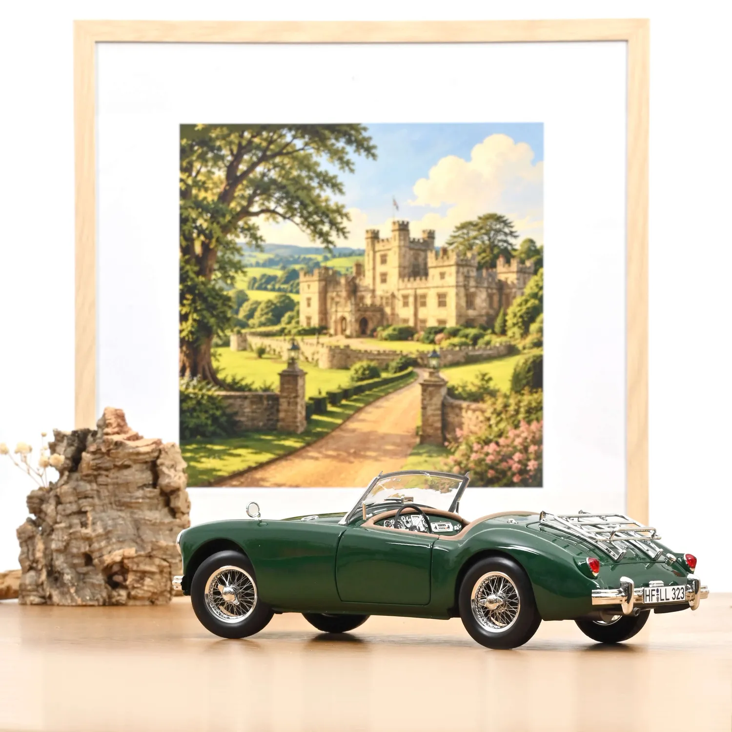 Norev MGA 1955 voiture miniature 1/18 vert anglais