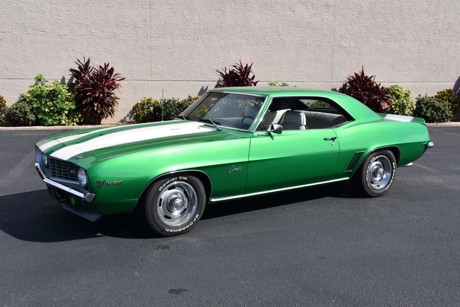 Brooklin Collection 1969 Camaro Z28 miniature Daytona