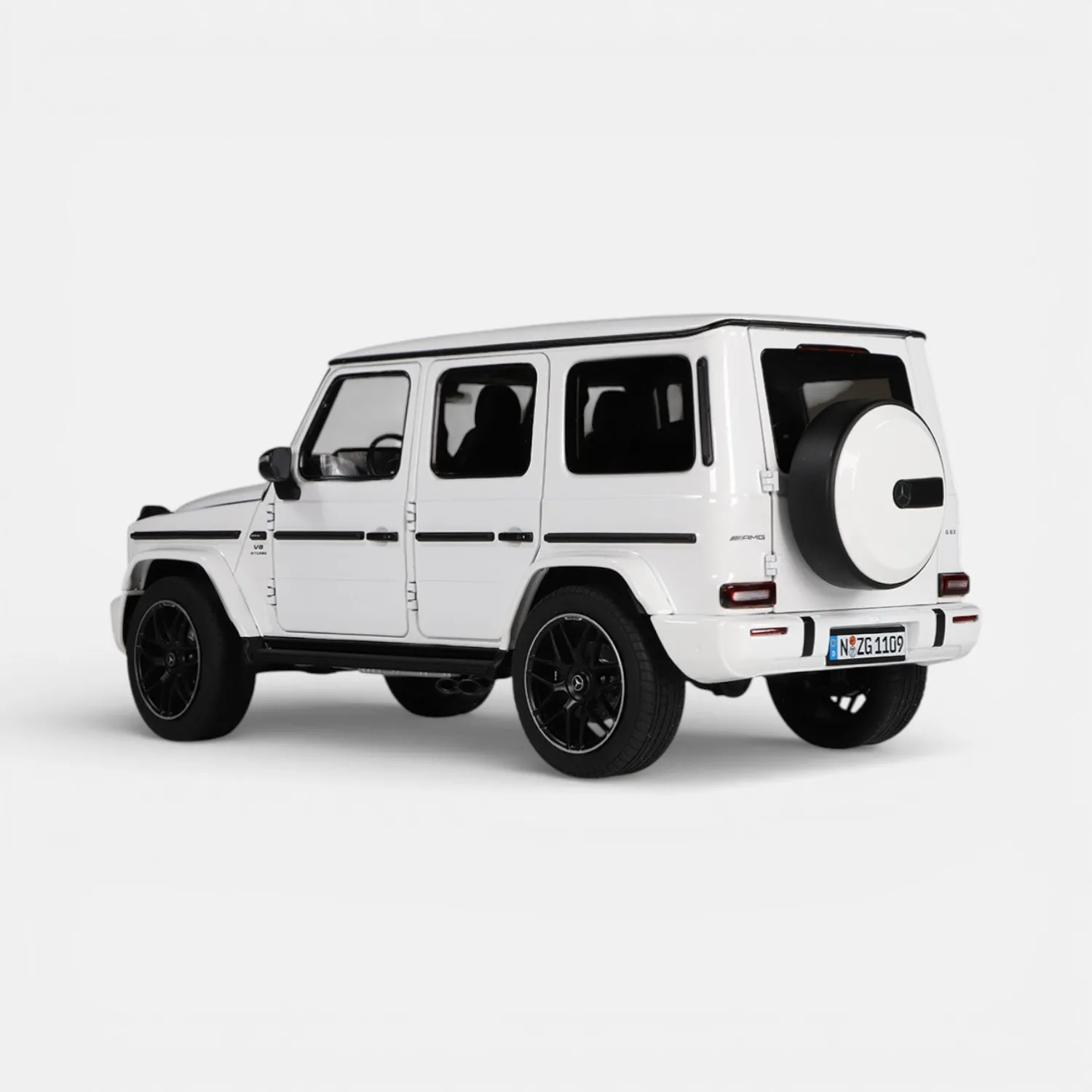 NZG Mercedes-AMG G 63 4x4² voiture miniature 1/18 métal