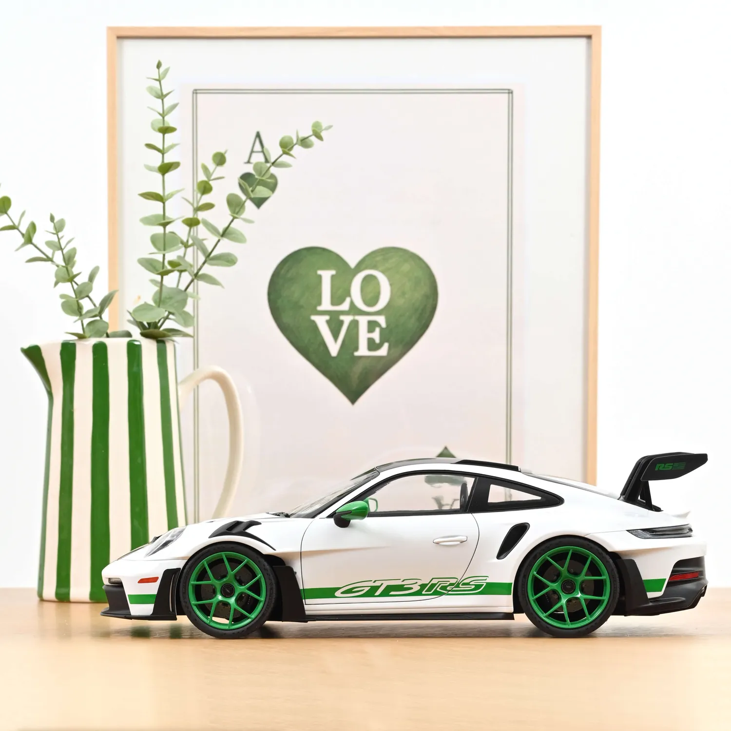 Norev Porsche 911 GT3 RS miniature 1/12 Tribute Carrera RS