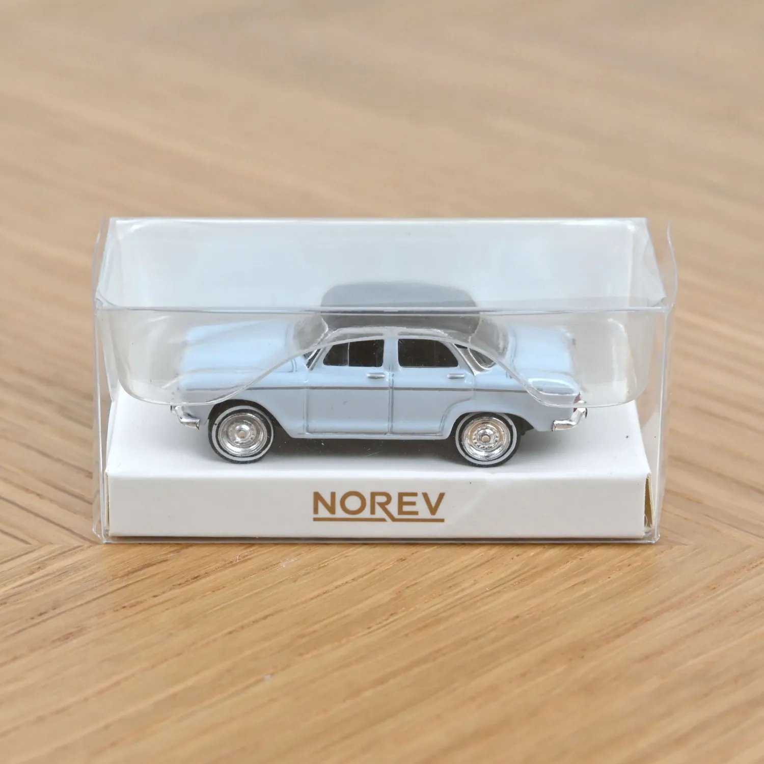 Norev Simca Aronde 1962 miniature 1/87 gris princesse