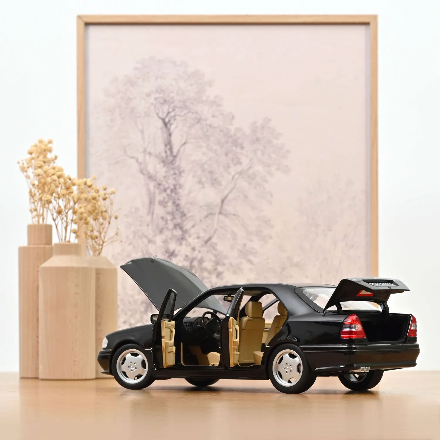 Norev Mercedes C36 AMG 1993 miniature 1/18 noir