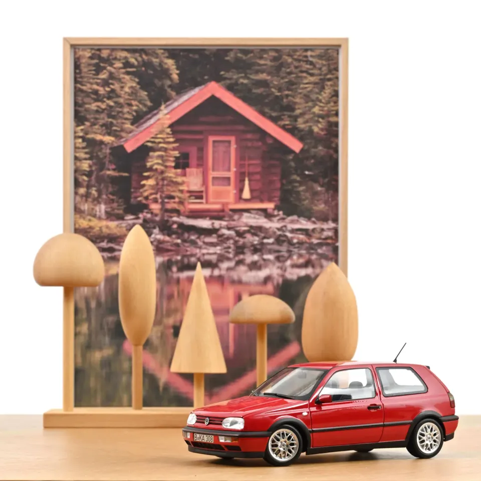 Norev VW Golf GTI 1996 Rouge Flash miniature 1/18 youngtimer