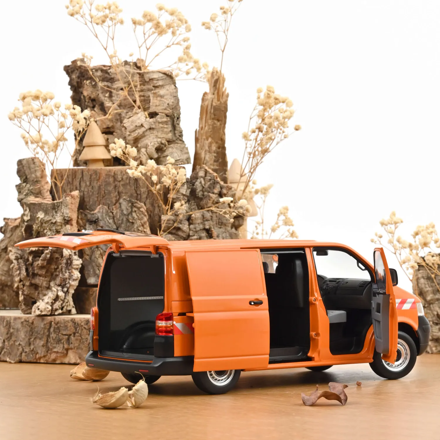 Norev VW Transporter 2003 communal voiture miniature 1/18 orange