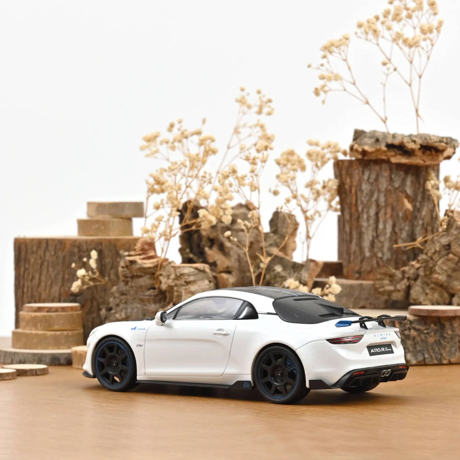 Norev Alpine A110 R Le Mans 2023 miniature 1/18 100pcs