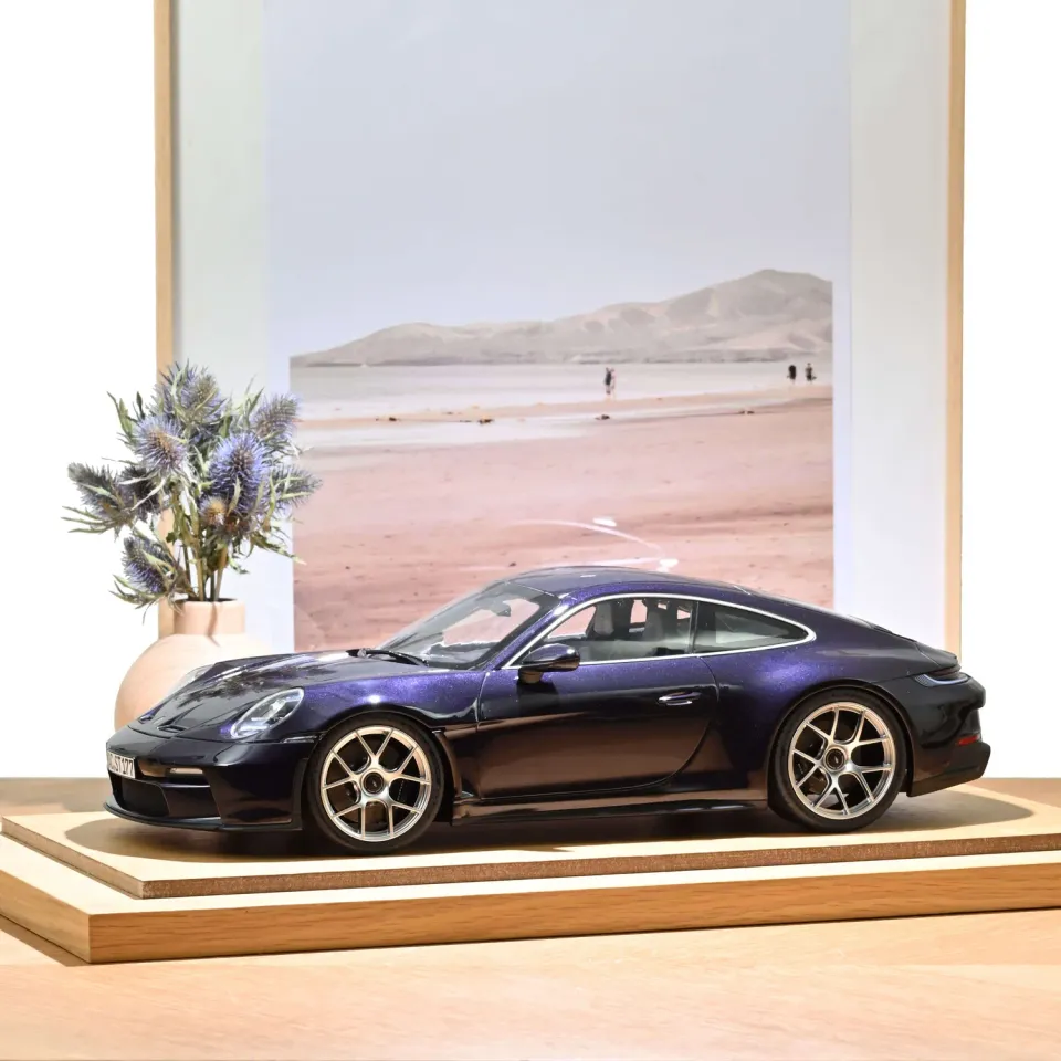 Norev Porsche 911 S/T 2023 miniature 1/12 viola 300pcs