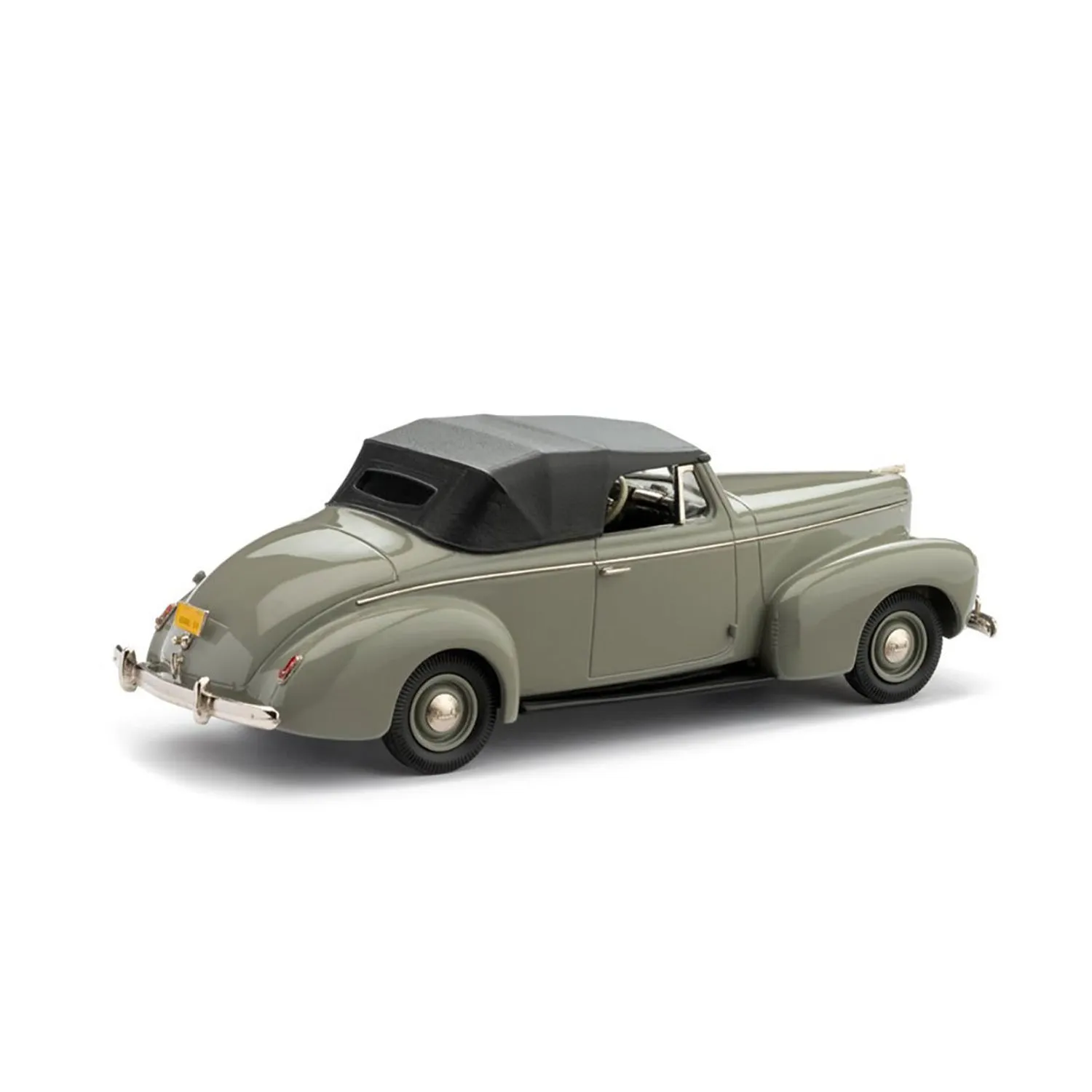 Brooklin Limited 1940 Nash Ambassador miniature gris