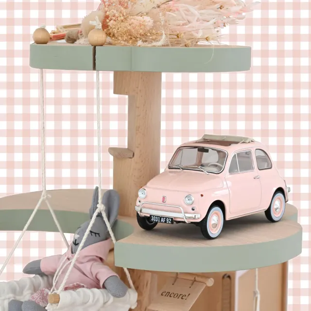 Norev Fiat 500 L 1968 miniature 1/18 Rose naissance