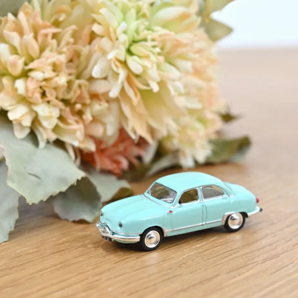 Norev Panhard Dyna Z12 1958 voiture miniature 1/87 vert aigue-marine
