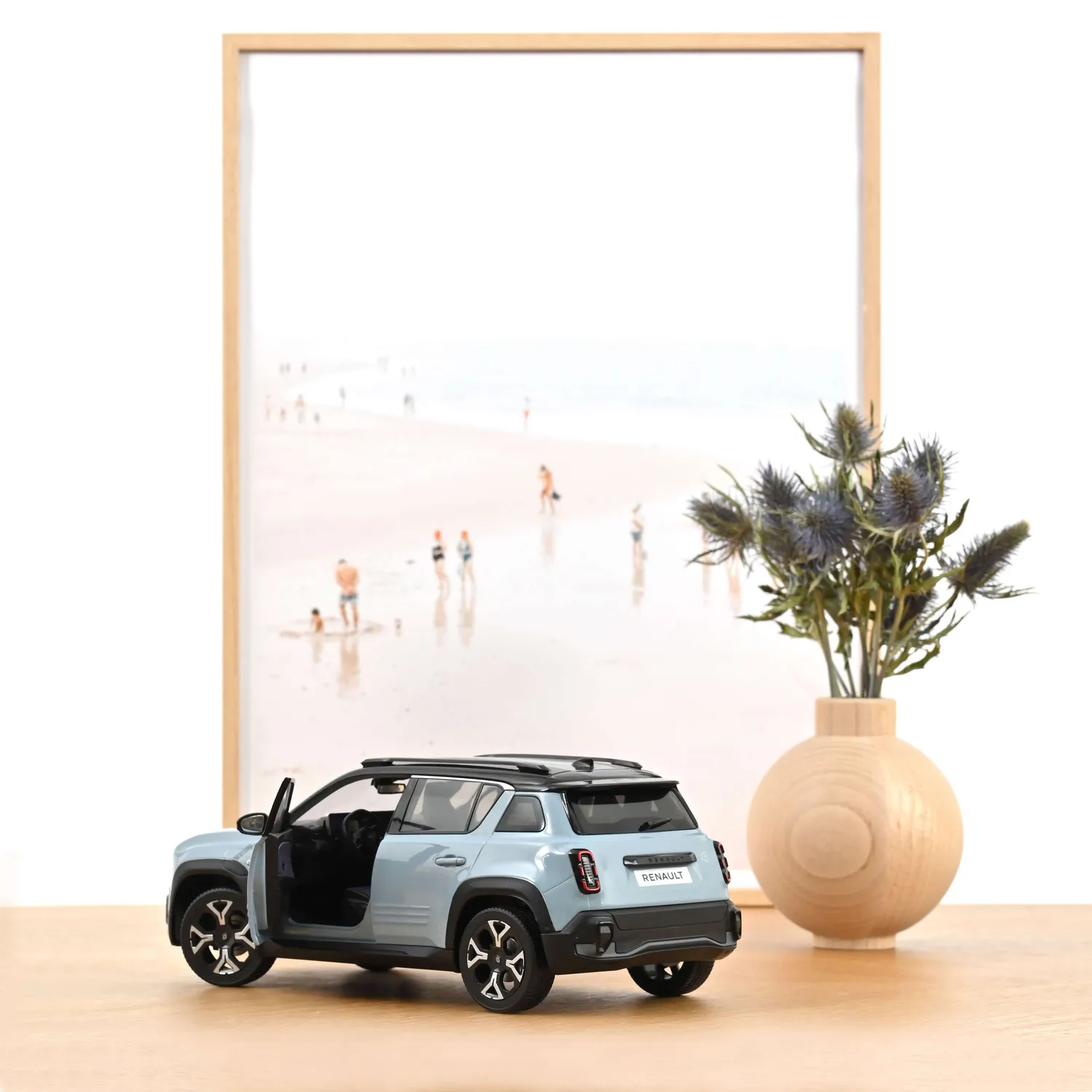 Norev Renault 4 E-Tech 2025 miniature 1/18 bleu nuage
