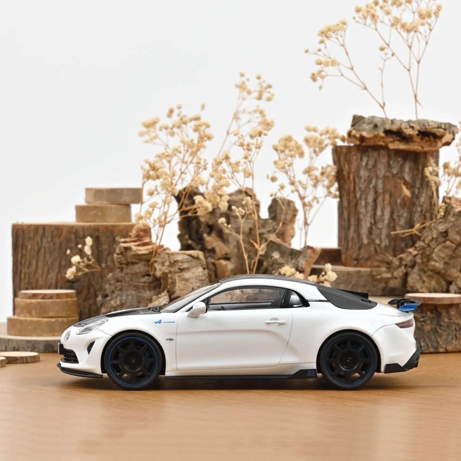 Norev Alpine A110 R Le Mans 2023 miniature 1/18 100pcs