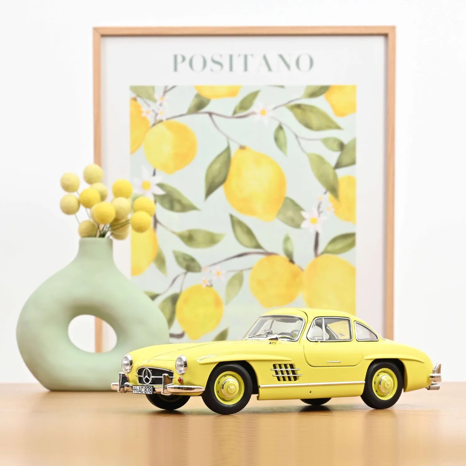 Norev Mercedes-Benz 300 SL 1954 miniature 1/18 jaune fantaisie 200 pcs