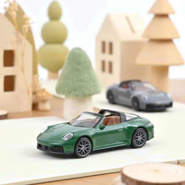 Norev Porsche 911 GTS Targa 2024 jet-car 1/43 vert