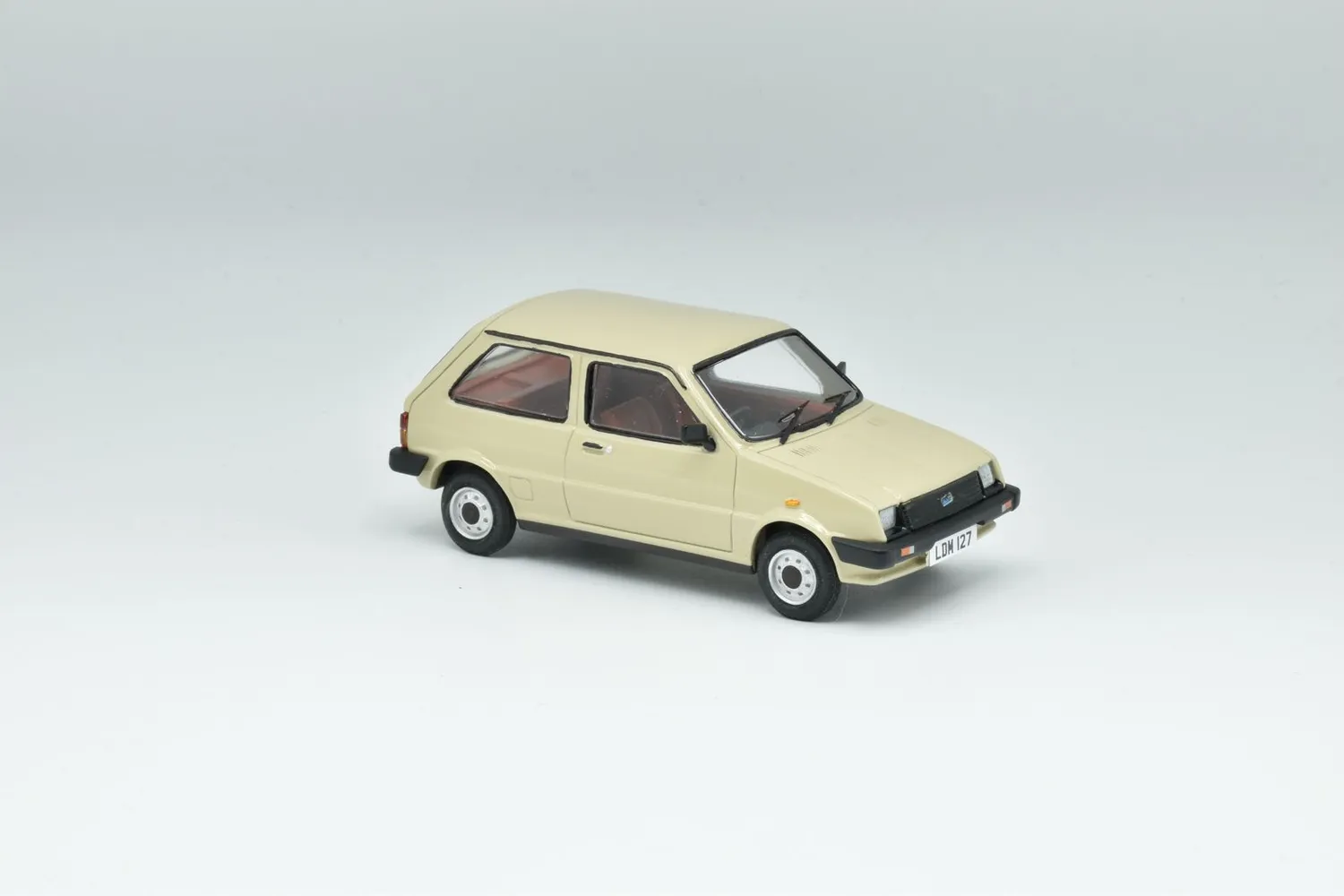Brooklin Lansdowne 1980 Austin Mini Metro miniature beige