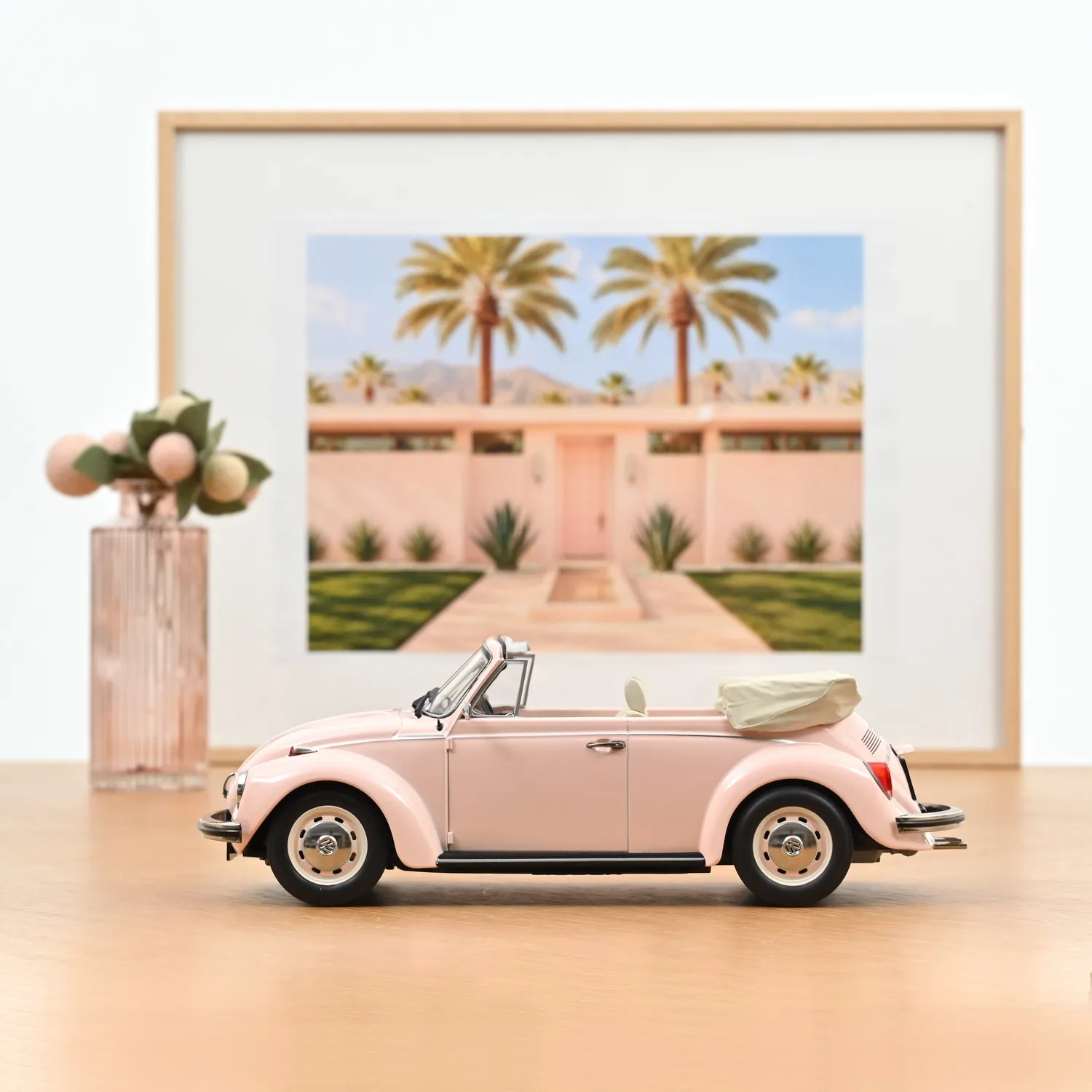 Norev VW 1303 Coccinelle Cabriolet 1972 miniature 1/18 rose