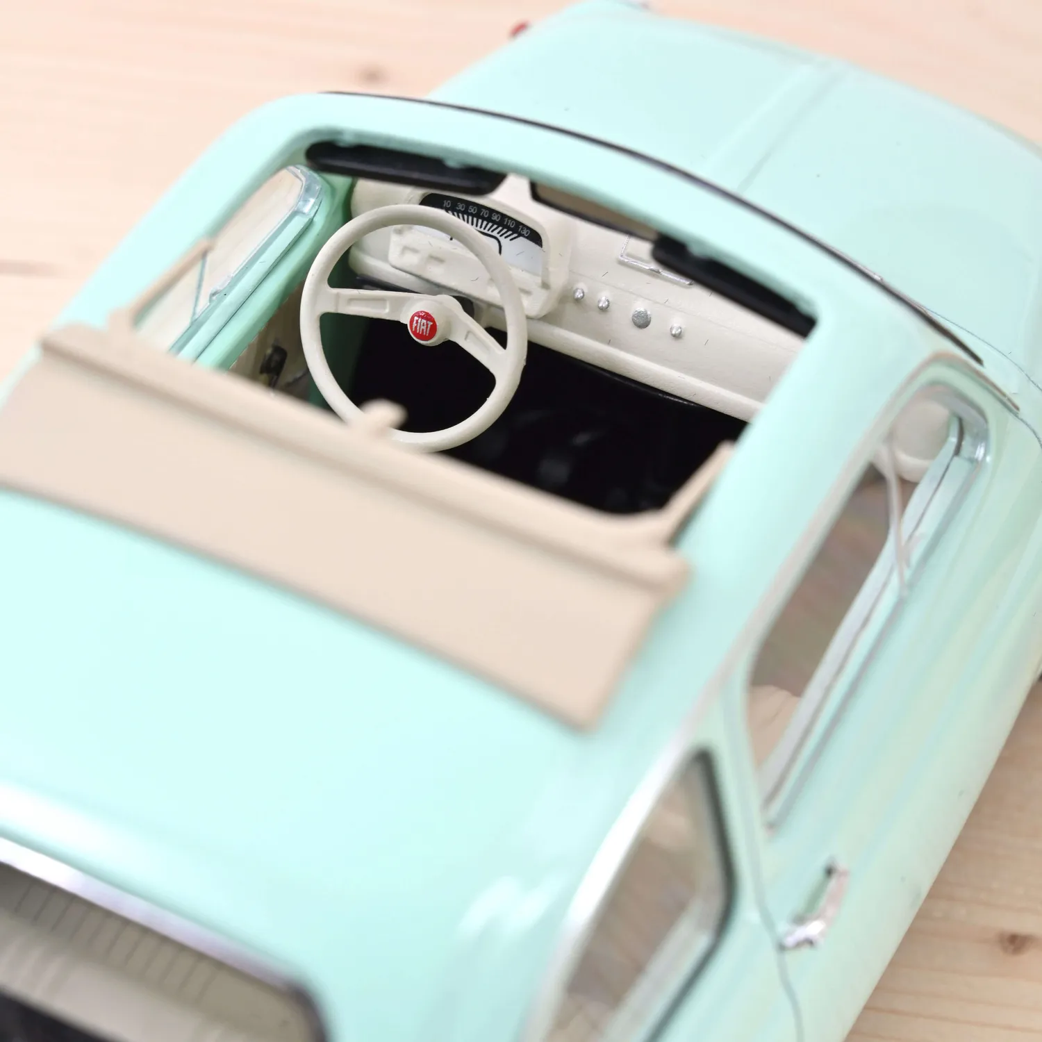 Norev Fiat 500 L 1968 miniature 1/18 bleu cadeau